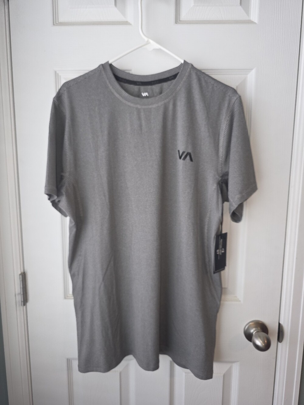 NWT RVCA Sport Vent Performance T-SZL - Heather Grey - Short Sleeve Crew Neck
